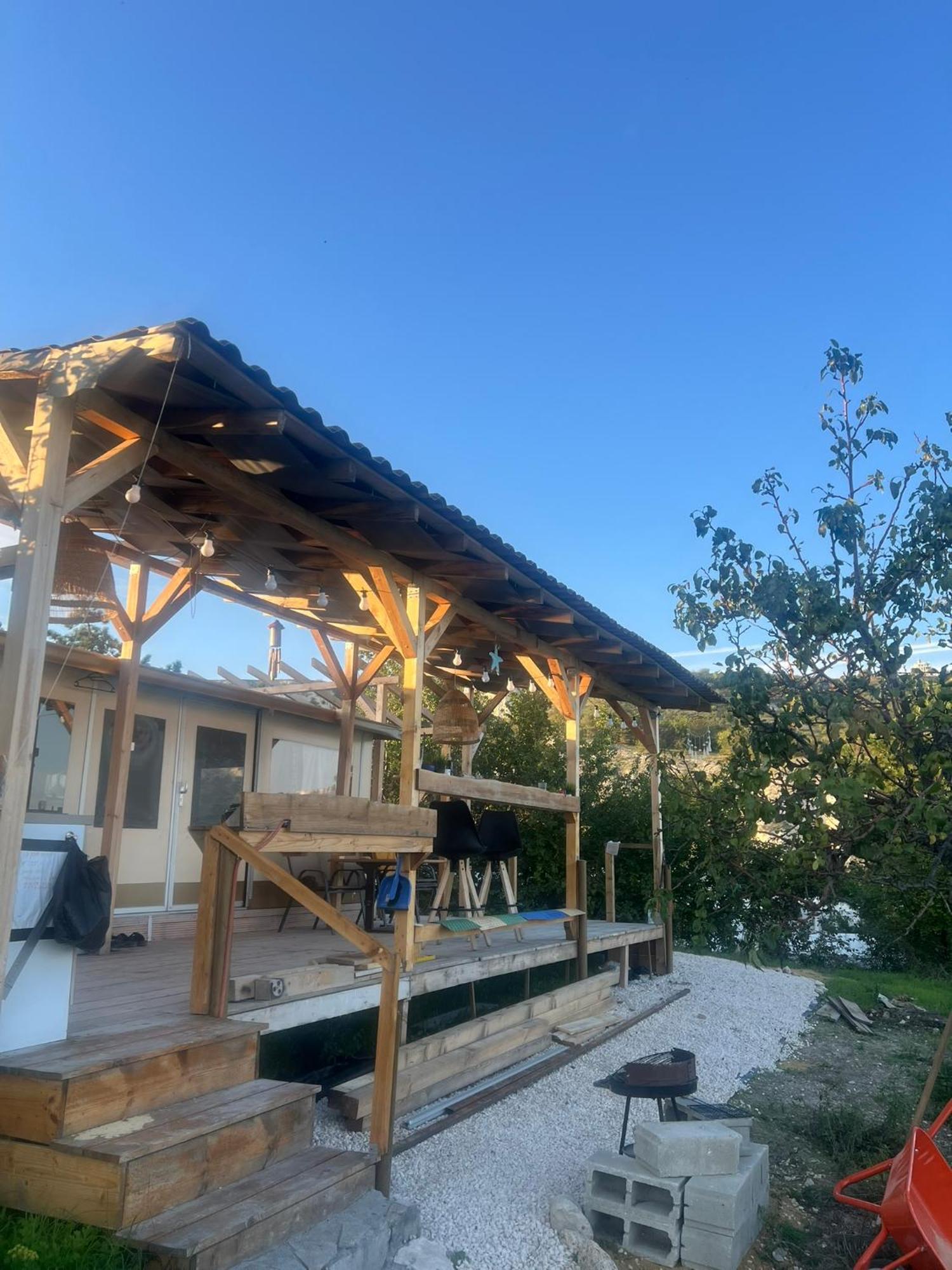 Karavana Tropicana Varna ภายนอก รูปภาพ